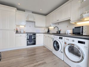 Photo 28- click for photo gallery